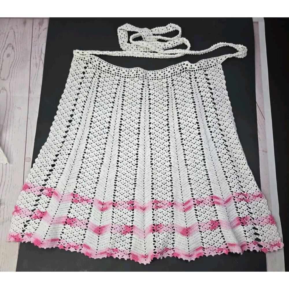 Vintage Half Apron White and Pink Handmade Crocheted 19 in Long